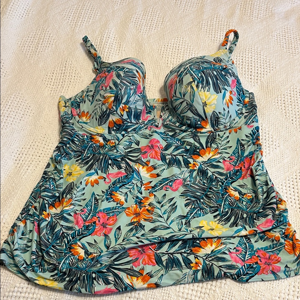 Cacique 44DDD Floral Swim Top